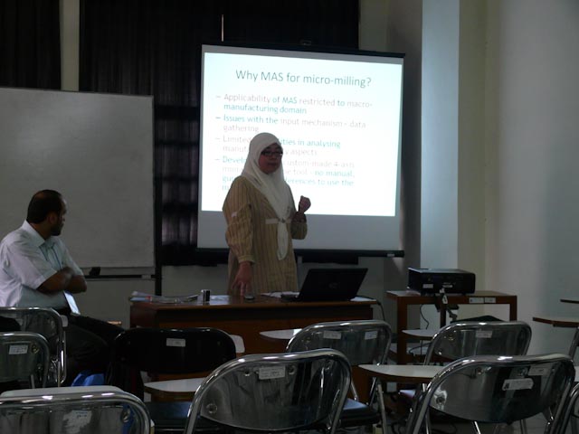 P1030443